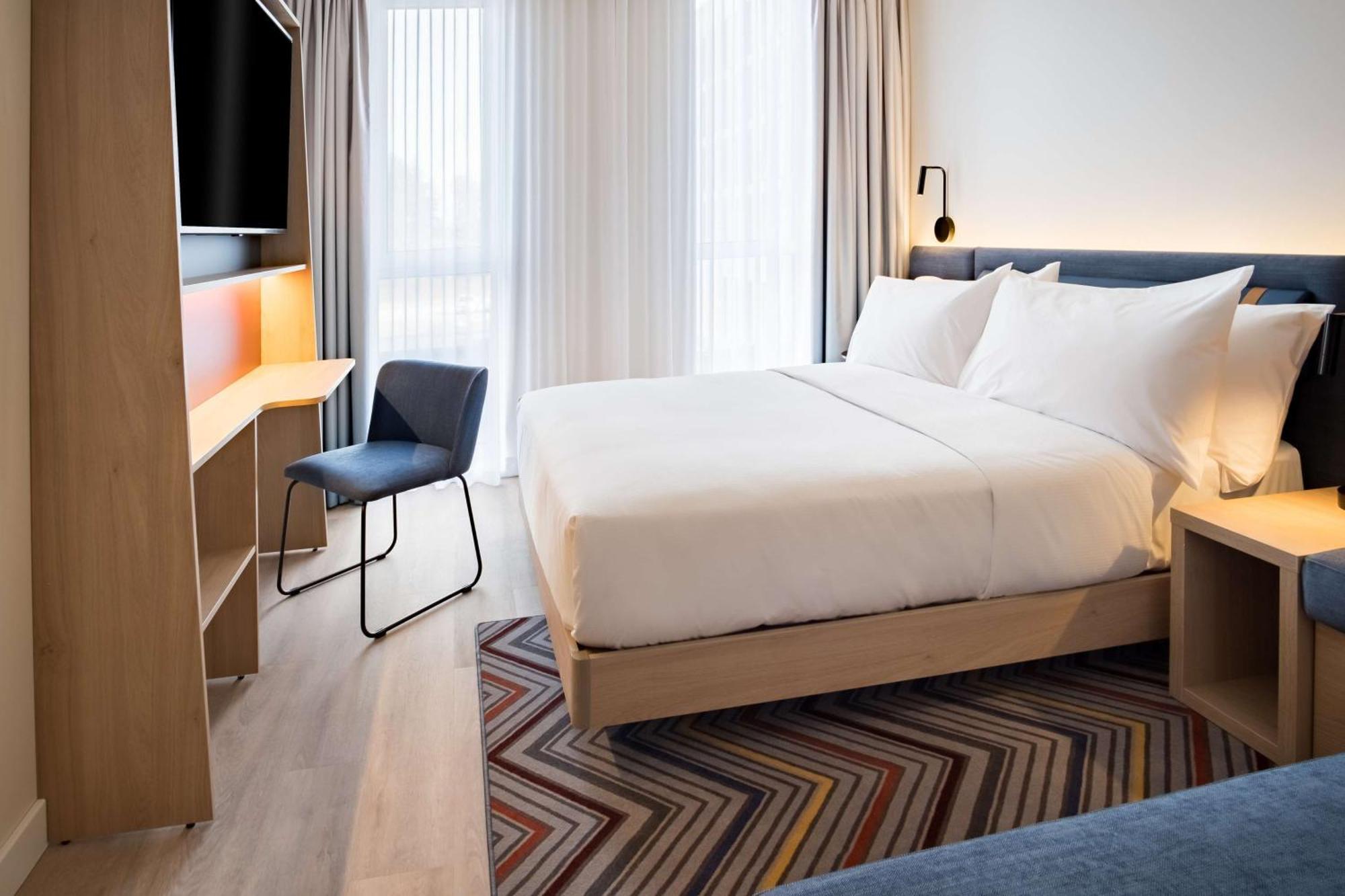 Hampton By Hilton Riga Airport Mārupe Exterior foto